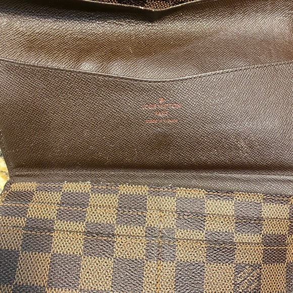 Louis Vuitton Sarah Wallet with Insert - Picture 10 of 12